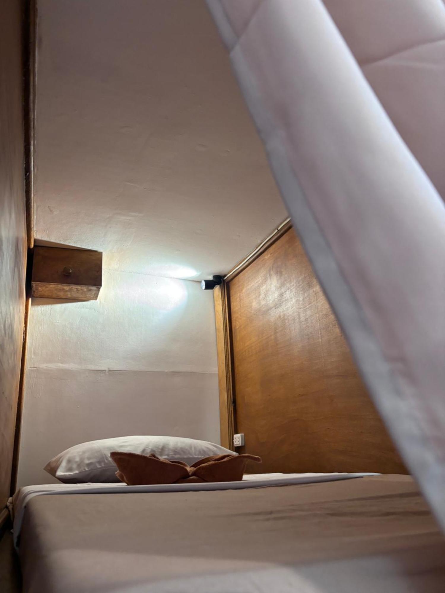 Paradiso Hostel Эль-Нидо Экстерьер фото